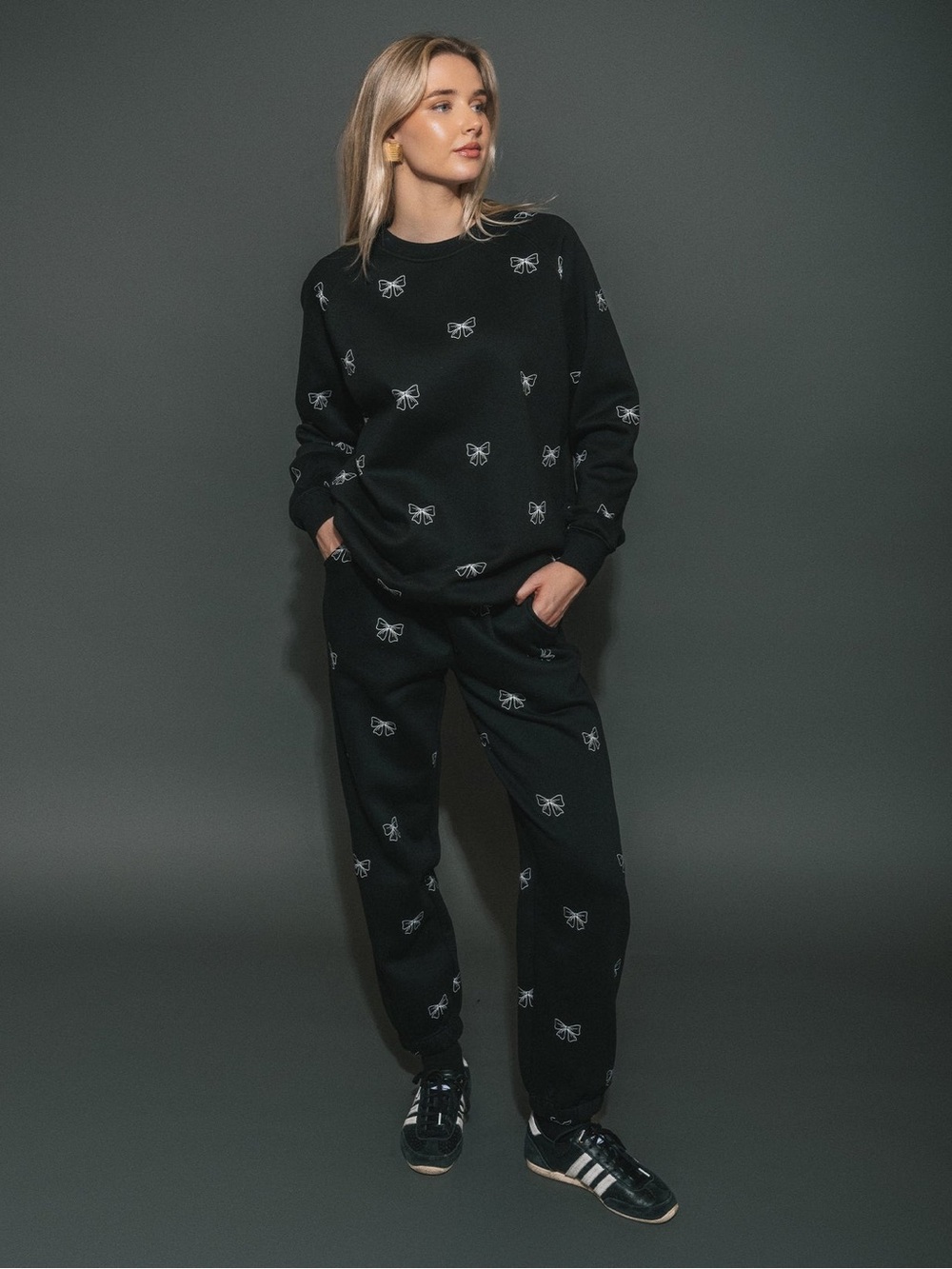 Brunette The Label All Over Bow Sweat SET | Top AND Bottoms | Size 3XL/4XL